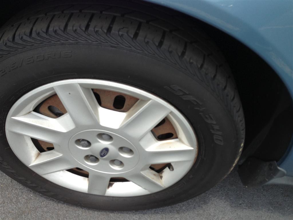 Pre-owned Car Taurus SEFord