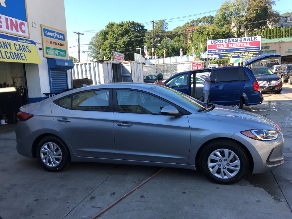 Used - Hyundai Elantra SE Sedan for sale in Staten Island NY