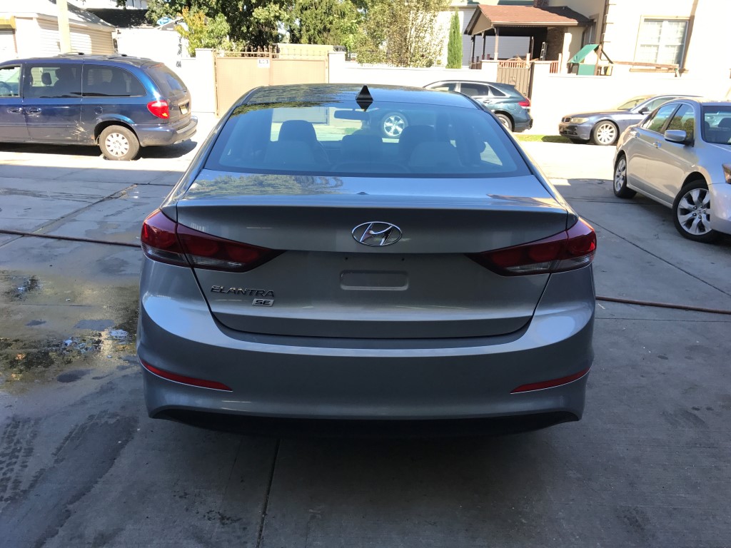 Used - Hyundai Elantra SE Sedan for sale in Staten Island NY
