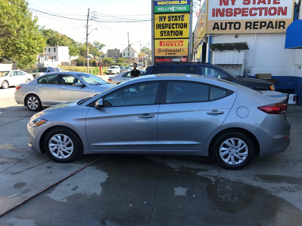 Used - Hyundai Elantra SE Sedan for sale in Staten Island NY