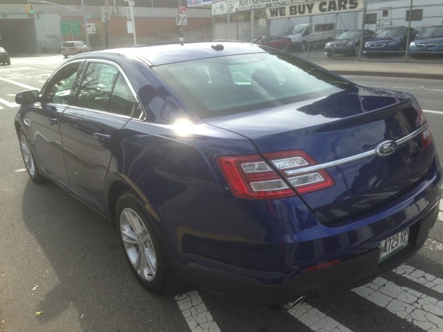 Used - Ford Taurus SEL Sedan for sale in Staten Island NY