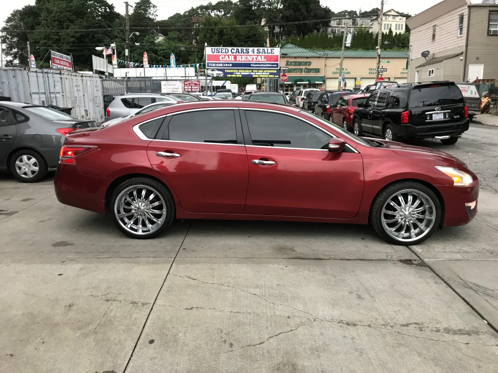 Used - Nissan Altima SL Sedan for sale in Staten Island NY