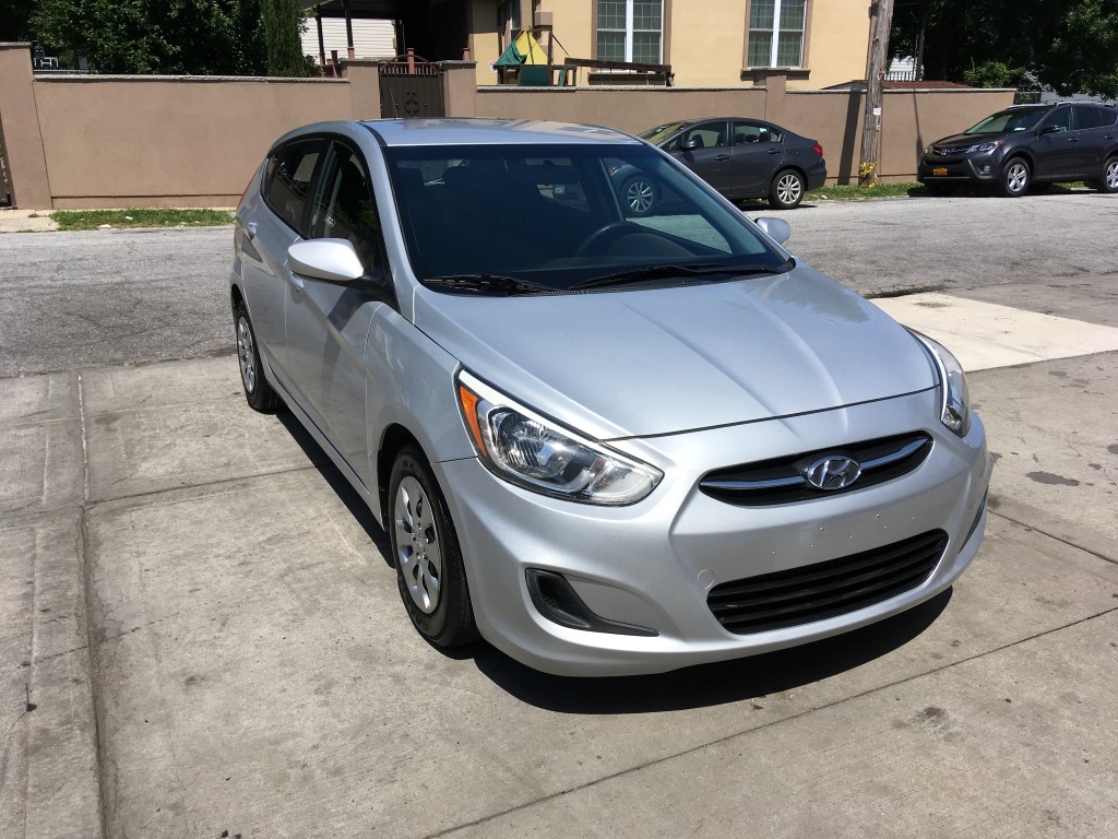 Used 2015 Hyundai Accent GS Hatchback $8,990.00