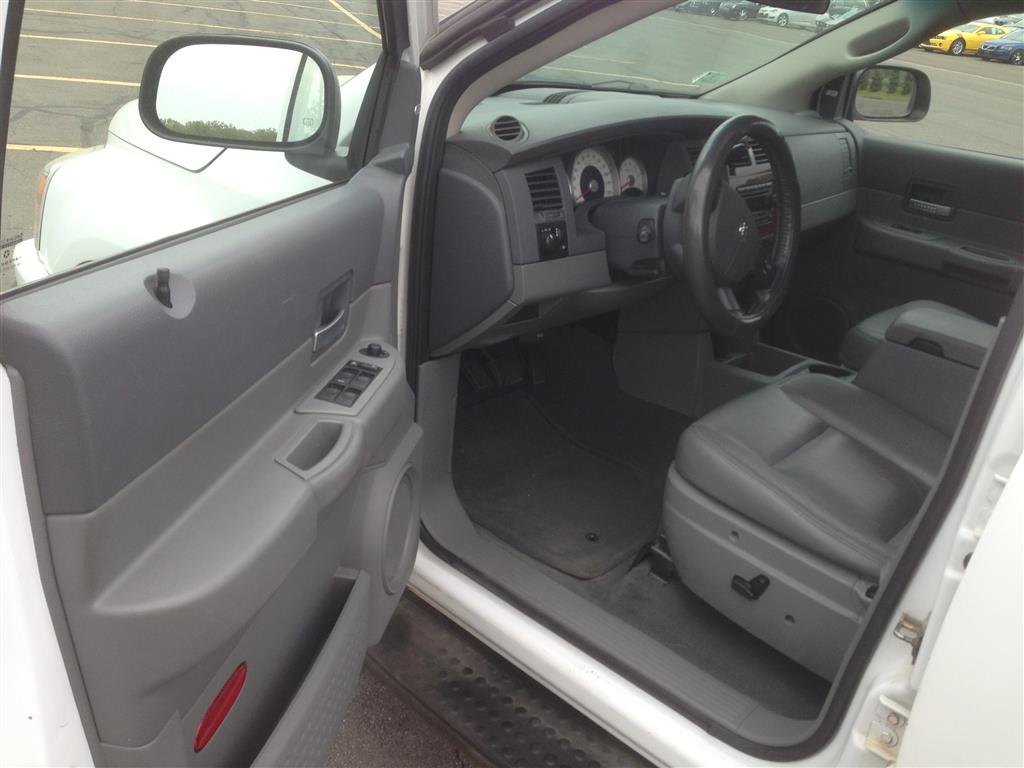 Pre-owned Car DurangoDodge