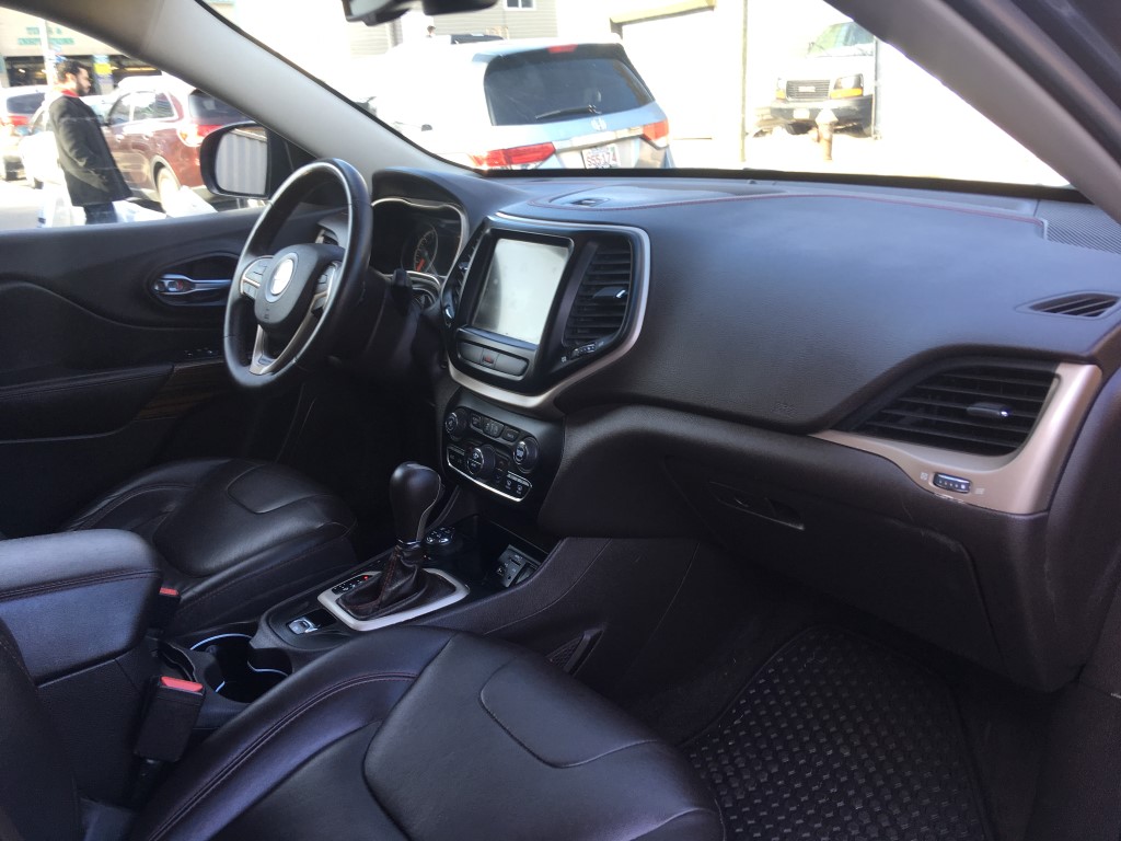 Used - Jeep Cherokee Trailhawk 4x4 SUV for sale in Staten Island NY