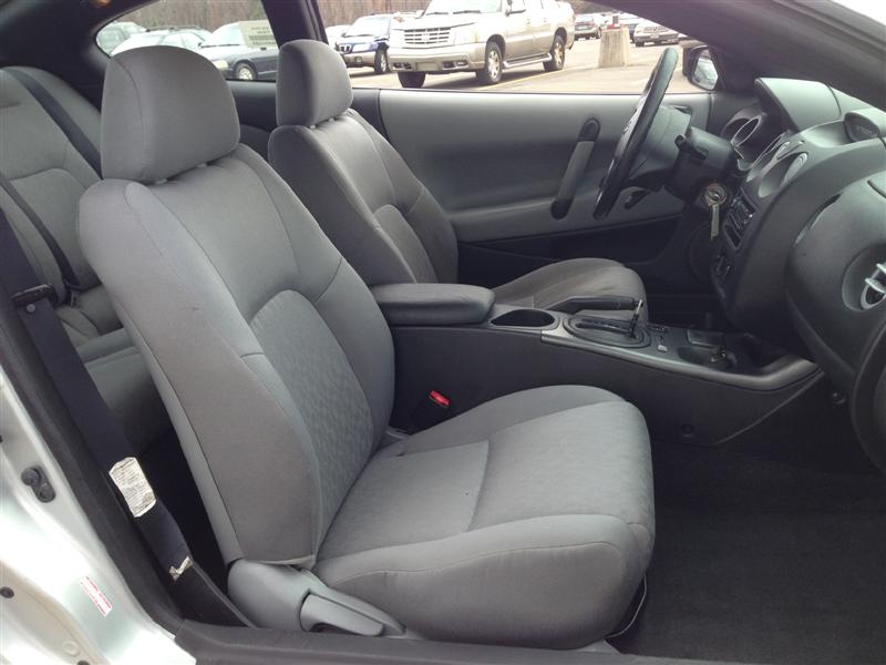 Pre-owned Car StratusDodge