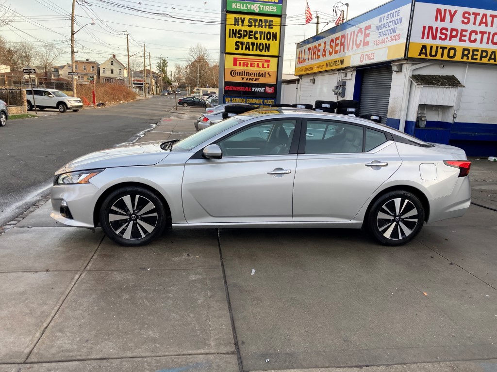 Used - Nissan Altima SL Sedan for sale in Staten Island NY