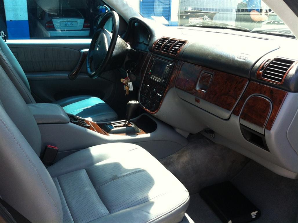 Pre-owned Car ML320Mercedes-Benz