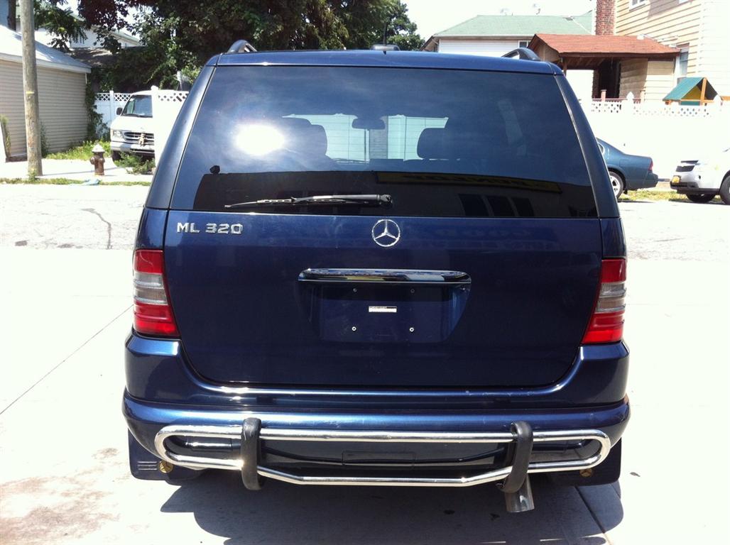 Pre-owned Car ML320Mercedes-Benz