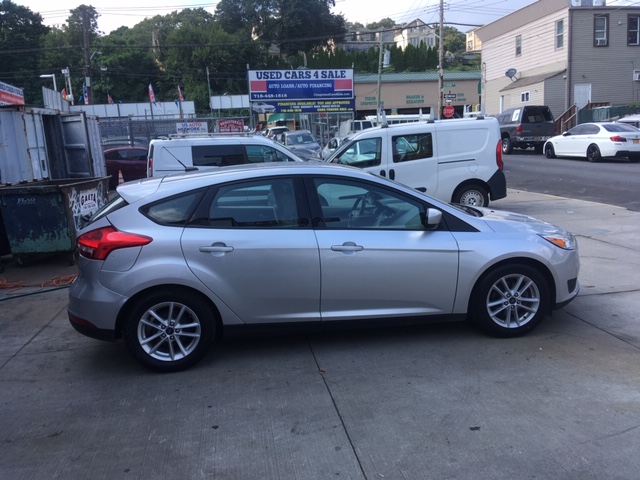 Used - Ford Focus SE Hatchback for sale in Staten Island NY