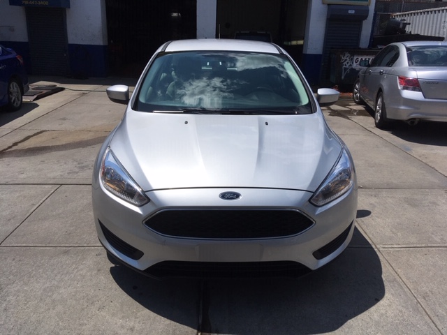 Used - Ford Focus SE Hatchback for sale in Staten Island NY