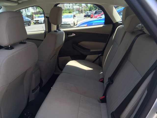 Used - Ford Focus SE Hatchback for sale in Staten Island NY