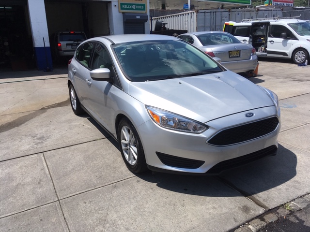 Used - Ford Focus SE Hatchback for sale in Staten Island NY