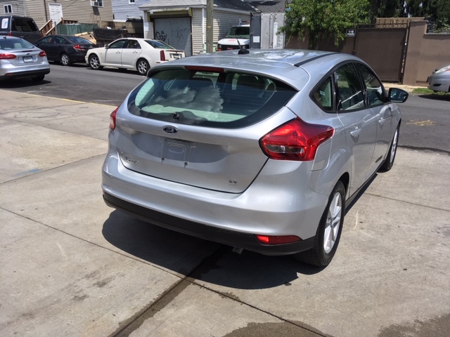 Used - Ford Focus SE Hatchback for sale in Staten Island NY