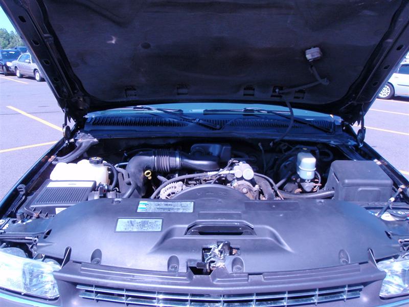 2002 Chevrolet Silverado 1500 Pickup Truck 4x4 for sale in Brooklyn, NY
