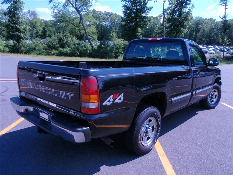 2002 Chevrolet Silverado 1500 Pickup Truck 4x4 for sale in Brooklyn, NY