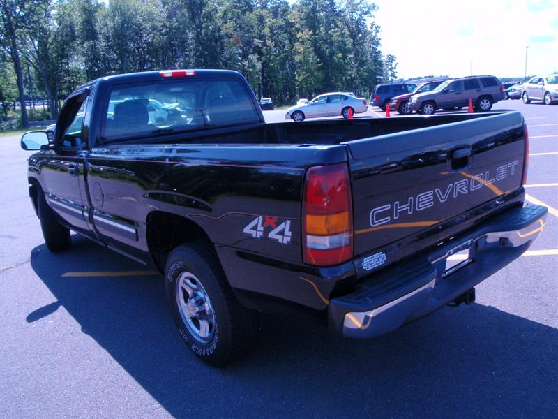 2002 Chevrolet Silverado 1500 Pickup Truck 4x4 for sale in Brooklyn, NY