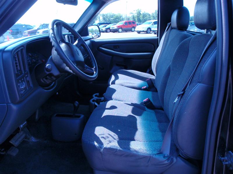 2002 Chevrolet Silverado 1500 Pickup Truck 4x4 for sale in Brooklyn, NY