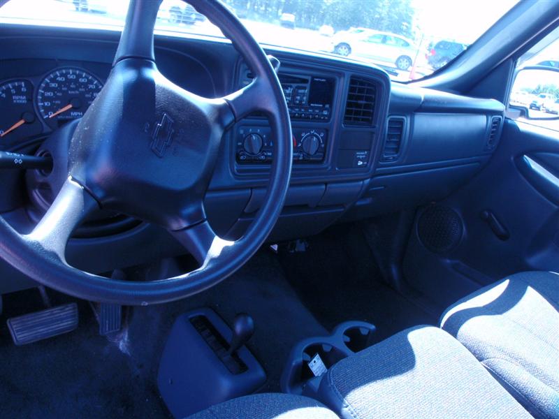 2002 Chevrolet Silverado 1500 Pickup Truck 4x4 for sale in Brooklyn, NY