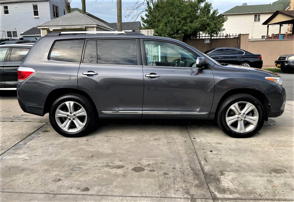 Used - Toyota Highlander Limited AWD SUV for sale in Staten Island NY