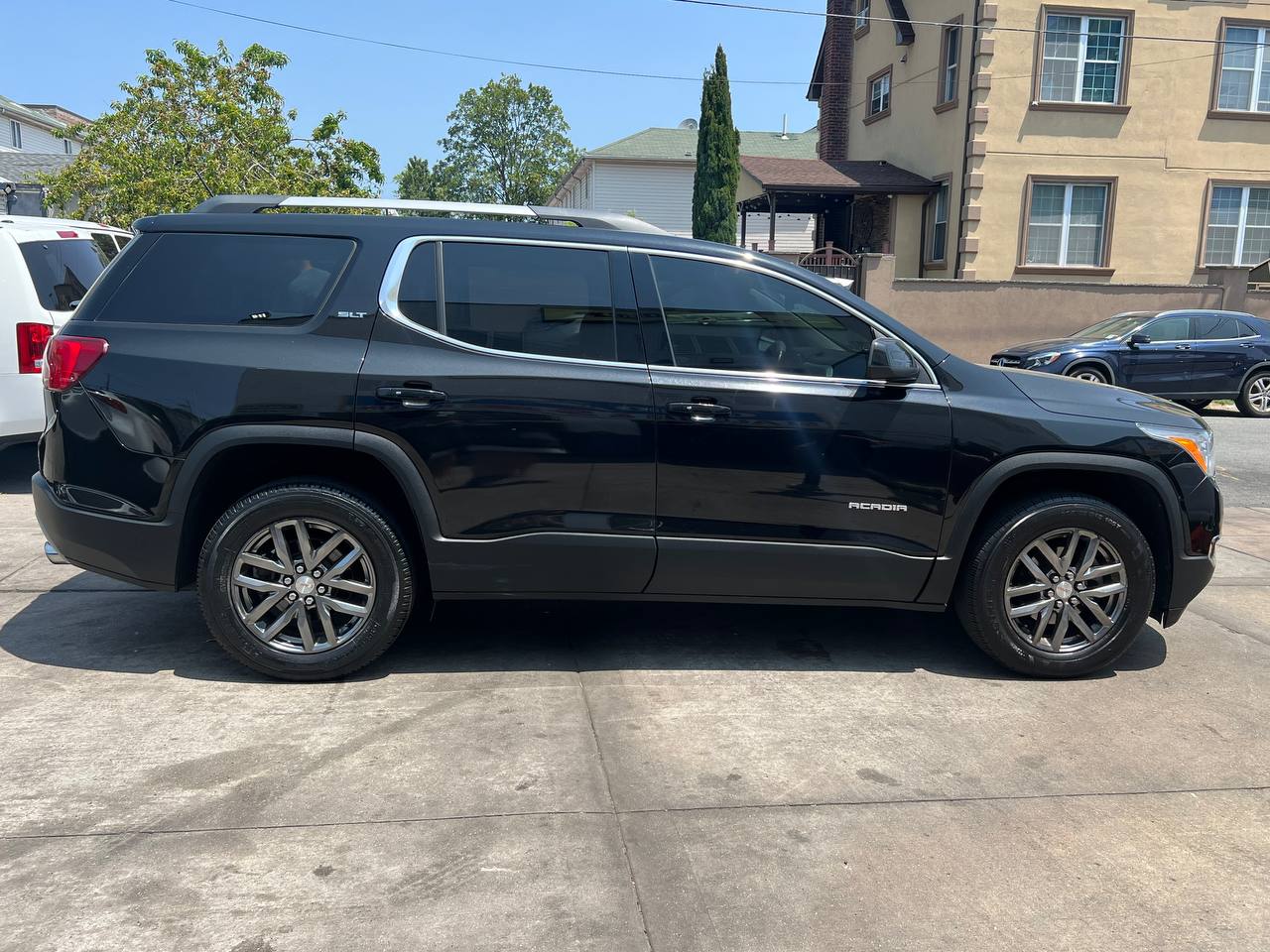 Used - GMC Acadia SLT SUV for sale in Staten Island NY