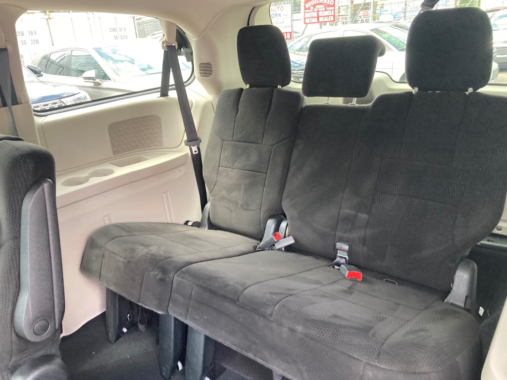 Used - Dodge Grand Caravan SE Minivan for sale in Staten Island NY