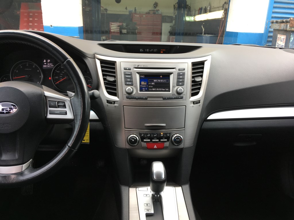 Used - Subaru Outback Premium AWD Wagon for sale in Staten Island NY