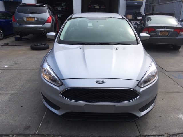 Used - Ford Focus SE Sedan for sale in Staten Island NY