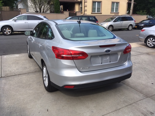 Used - Ford Focus SE Sedan for sale in Staten Island NY