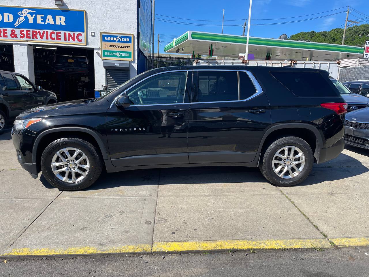 Used - Chevrolet Traverse LS 4x4 SUV for sale in Staten Island NY