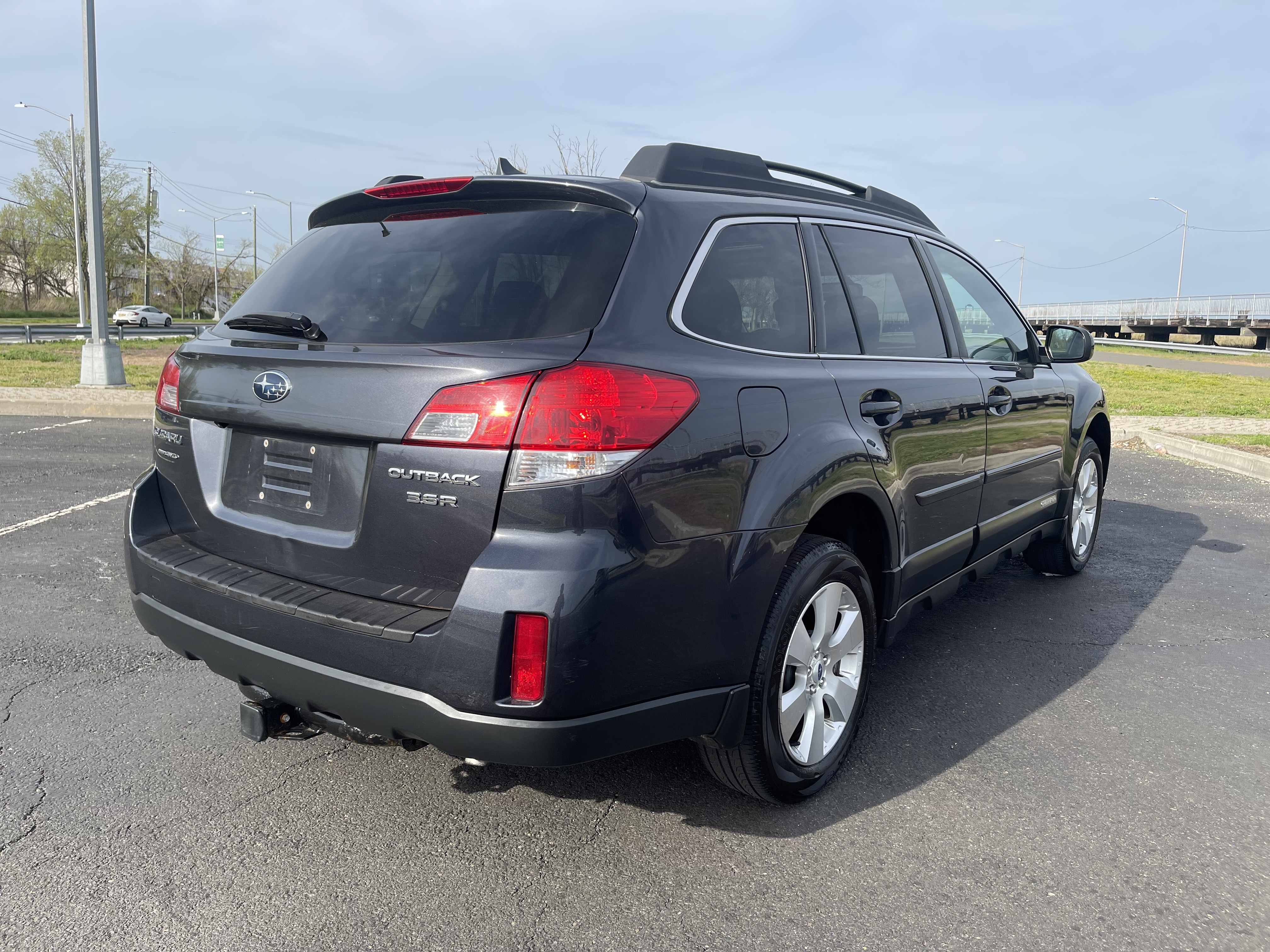 Used - Subaru Outback 3.6R Limited AWD Wagon for sale in Staten Island NY