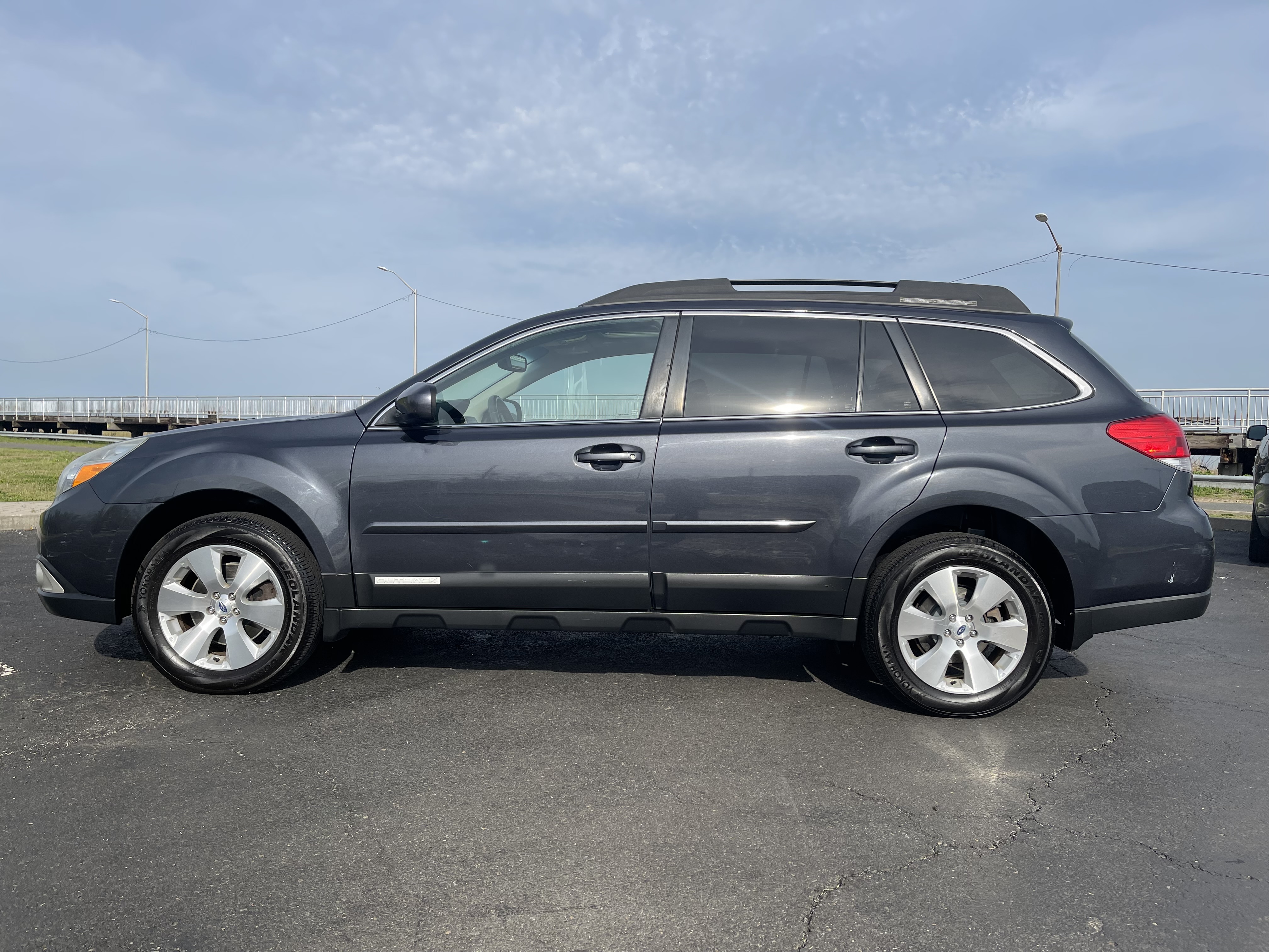 Used - Subaru Outback 3.6R Limited AWD Wagon for sale in Staten Island NY