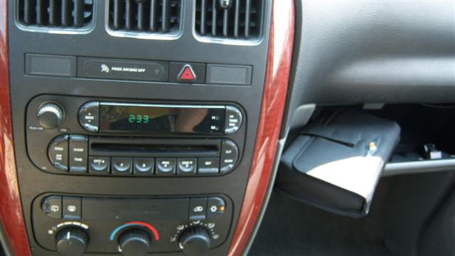 Pre-owned Car Town & CountryChrysler