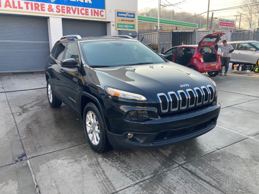 Used - Jeep Cherokee Latitude 4x4 SUV for sale in Staten Island NY