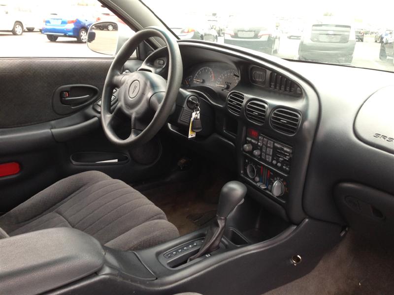 Pre-owned Car Grand PrixPontiac