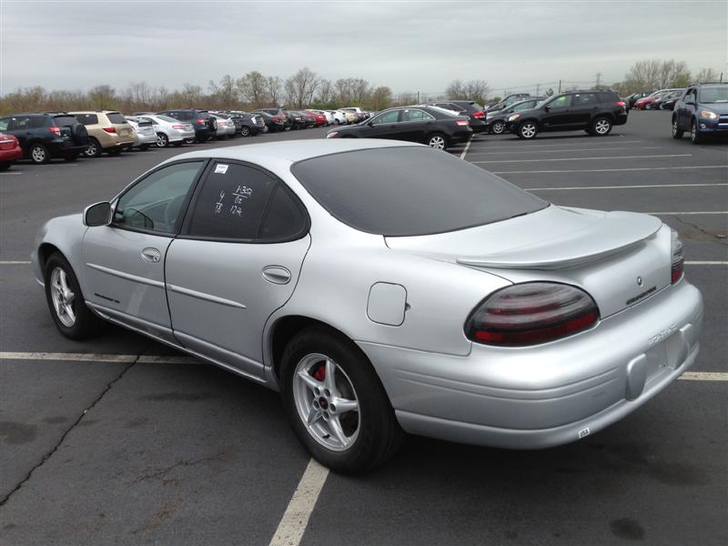 Pre-owned Car Grand PrixPontiac