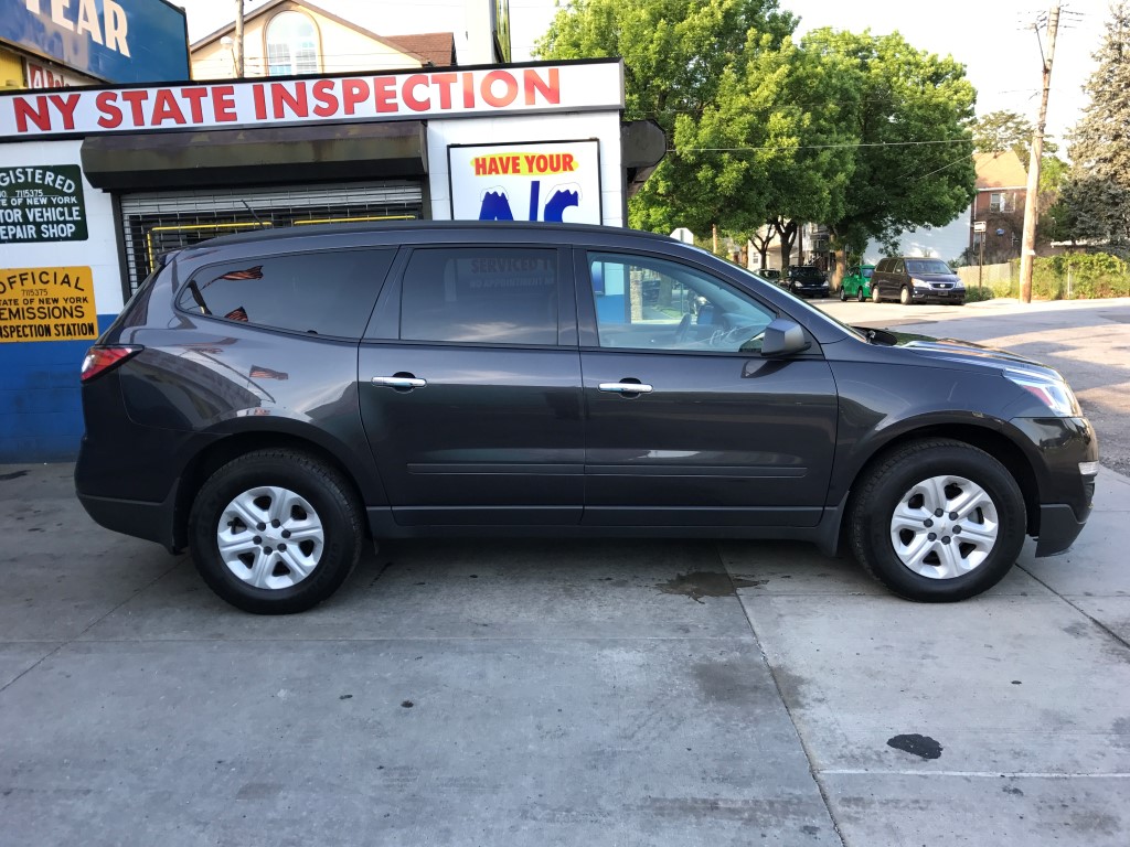 Used - Chevrolet Traverse LS SUV for sale in Staten Island NY