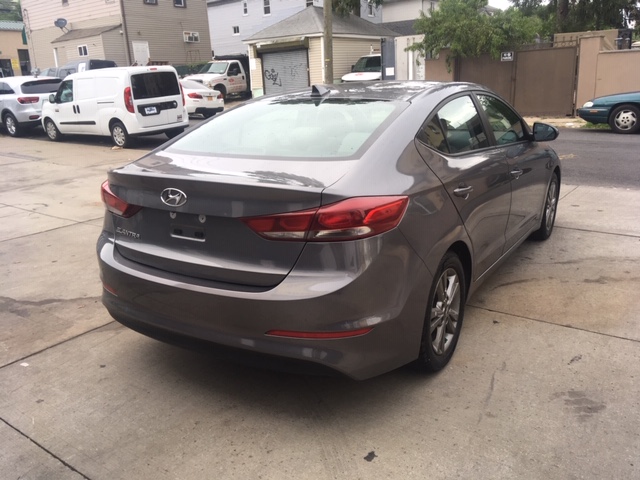 Used - Hyundai Elantra SEL Sedan for sale in Staten Island NY