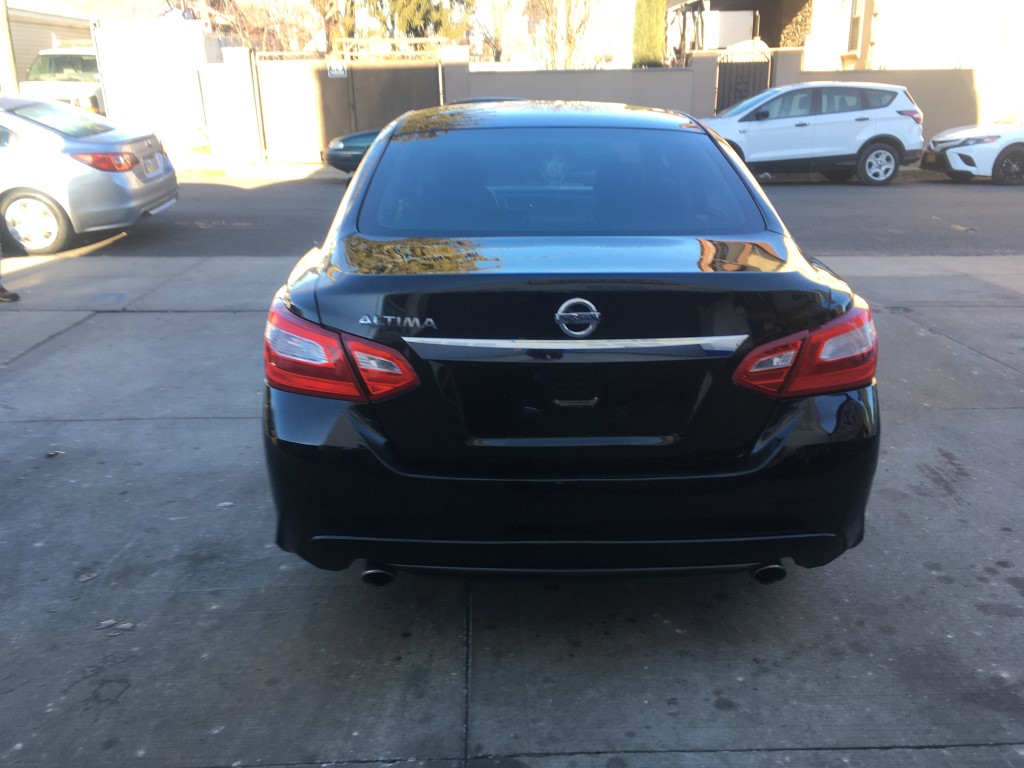 Used - Nissan Altima S Sedan for sale in Staten Island NY