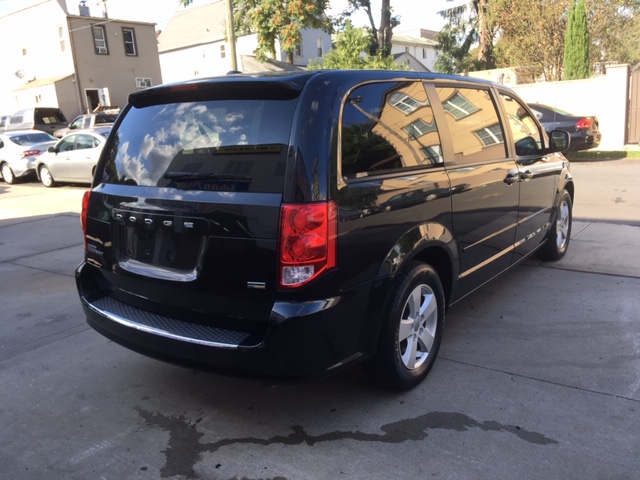 Used - Dodge Grand Caravan SE Minivan for sale in Staten Island NY