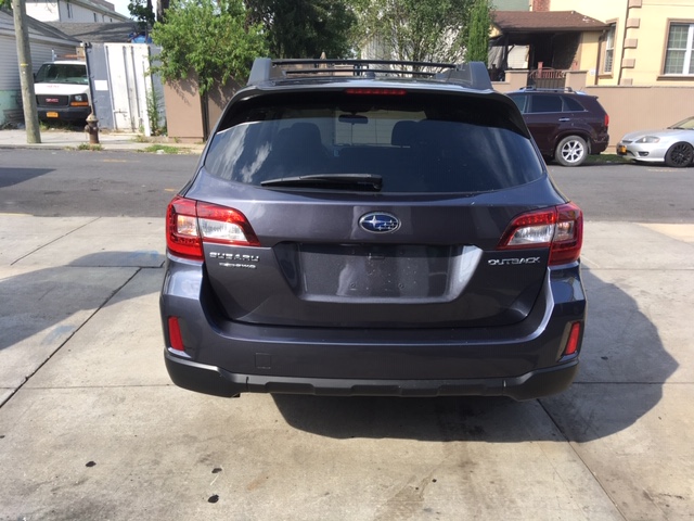 Used - Subaru Outback Premium AWD Wagon for sale in Staten Island NY