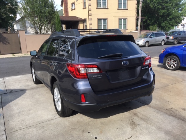 Used - Subaru Outback Premium AWD Wagon for sale in Staten Island NY