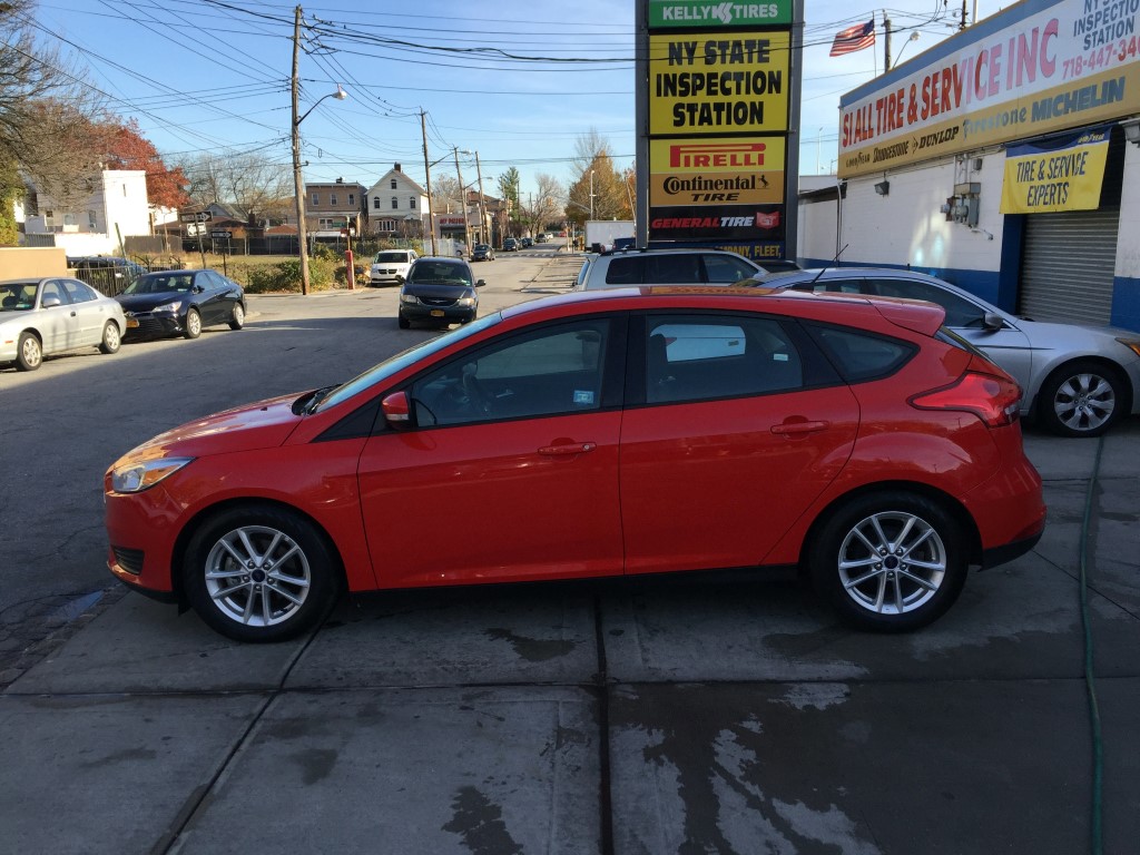 Used - Ford Focus SE Hatchback for sale in Staten Island NY