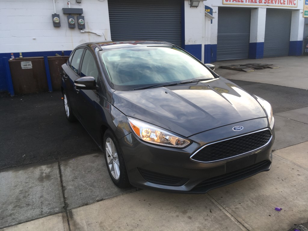 Used - Ford Focus SE Sedan for sale in Staten Island NY