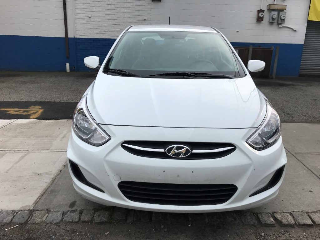Used - Hyundai Accent SE Hatchback for sale in Staten Island NY