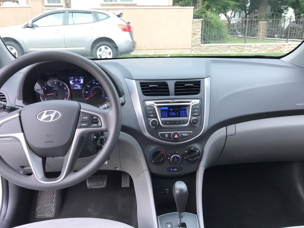 Used - Hyundai Accent SE Hatchback for sale in Staten Island NY