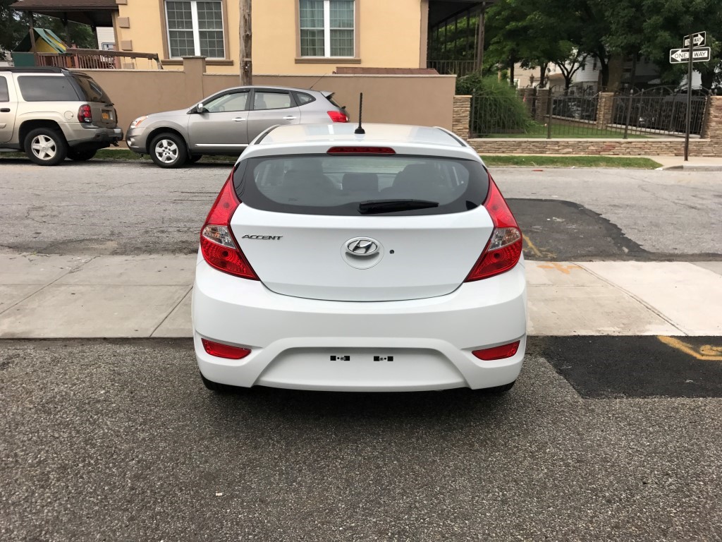 Used - Hyundai Accent SE Hatchback for sale in Staten Island NY