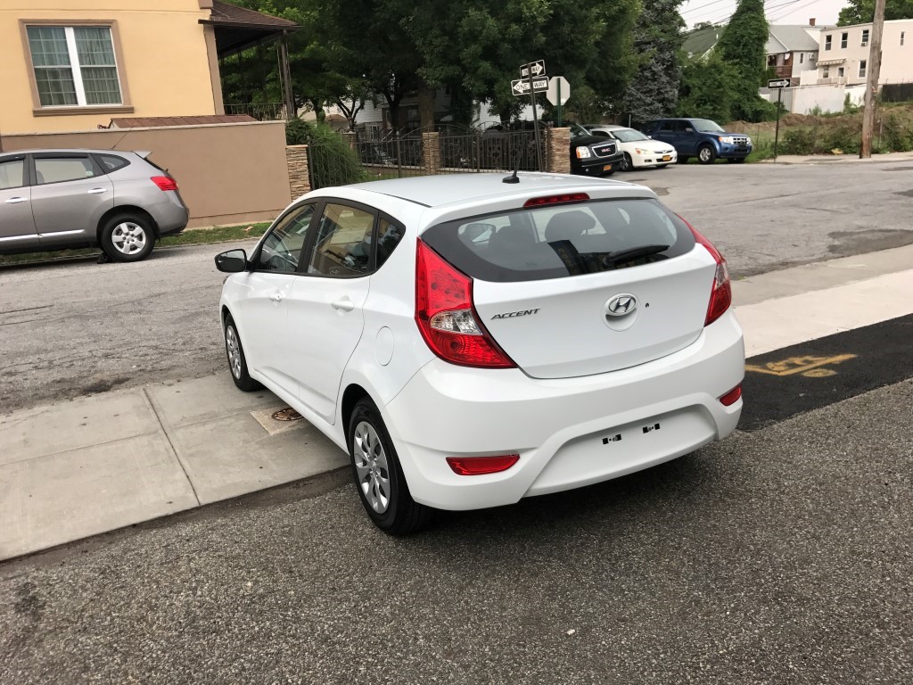 Used - Hyundai Accent SE Hatchback for sale in Staten Island NY