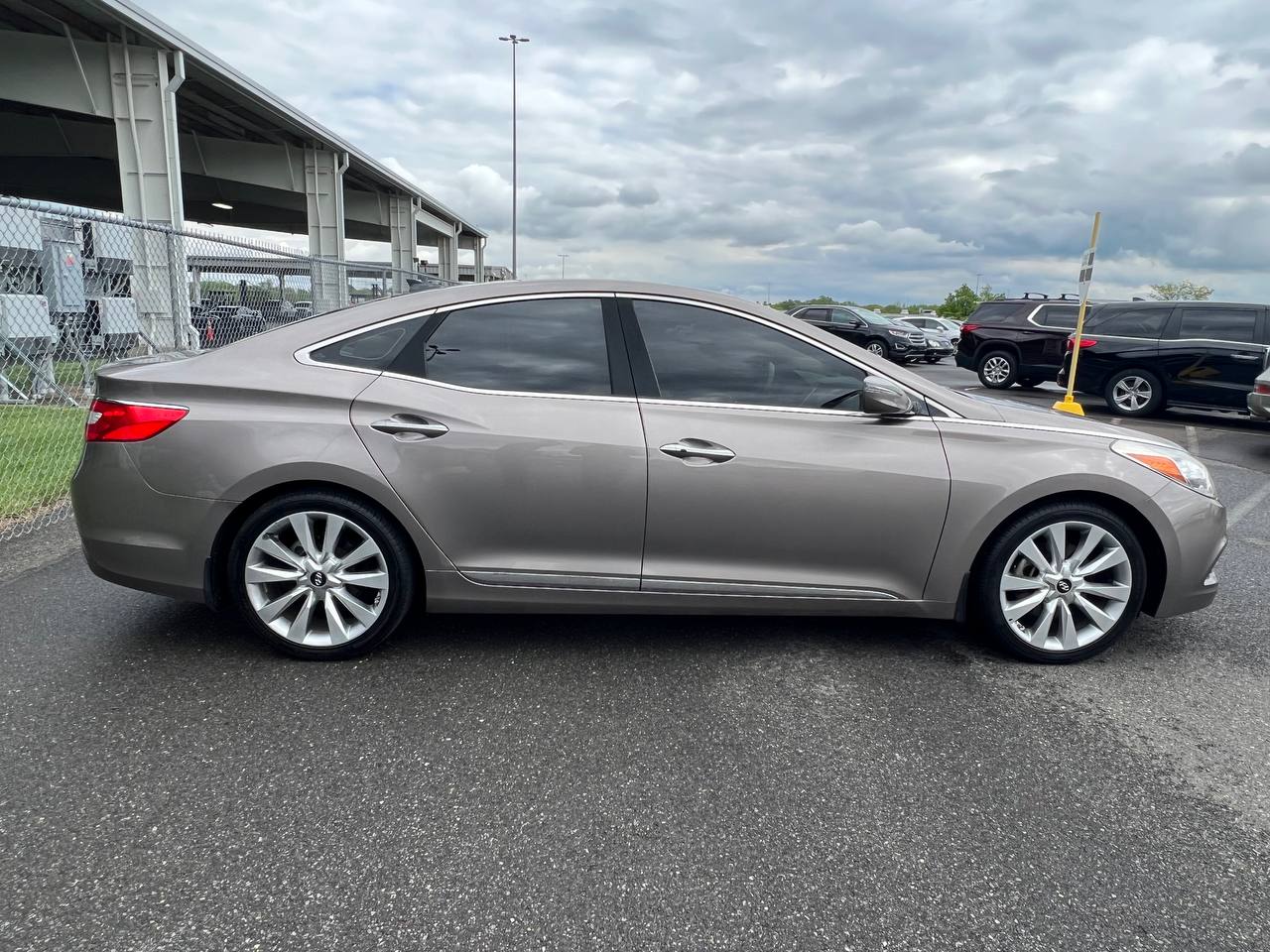 Used - Hyundai Azera Sedan for sale in Staten Island NY