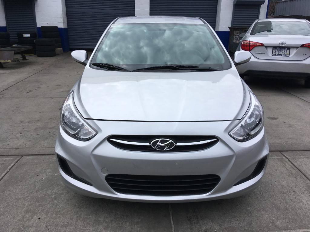 Used - Hyundai Accent SE Hatchback for sale in Staten Island NY